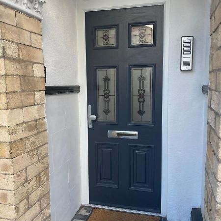 Stylish Pontcanna Flat Near City Centre Cardiff Exterior photo