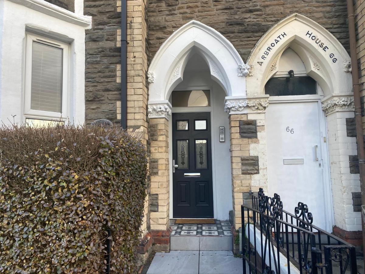 Stylish Pontcanna Flat Near City Centre Cardiff Exterior photo